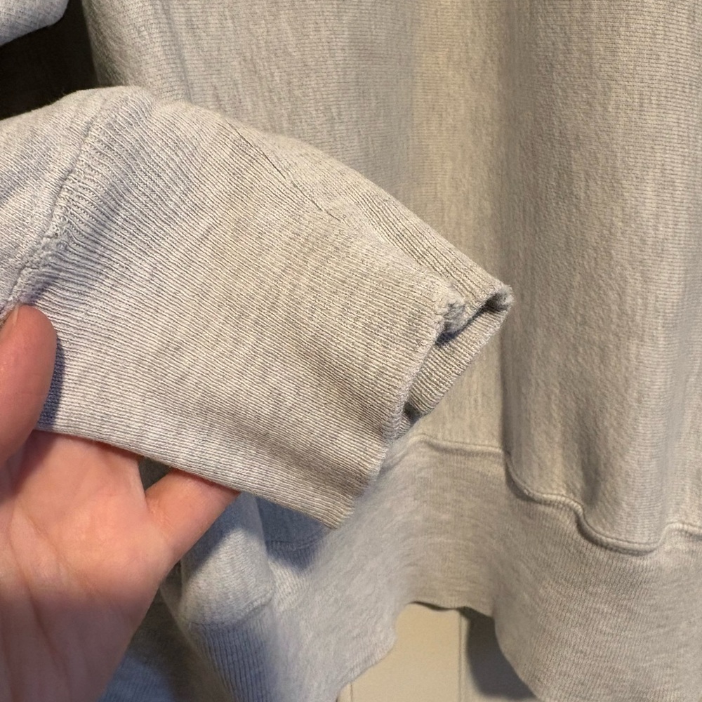 Vintage Champion Tufts Grey Crew Neck Sweatshirt - Picture 6 of 6